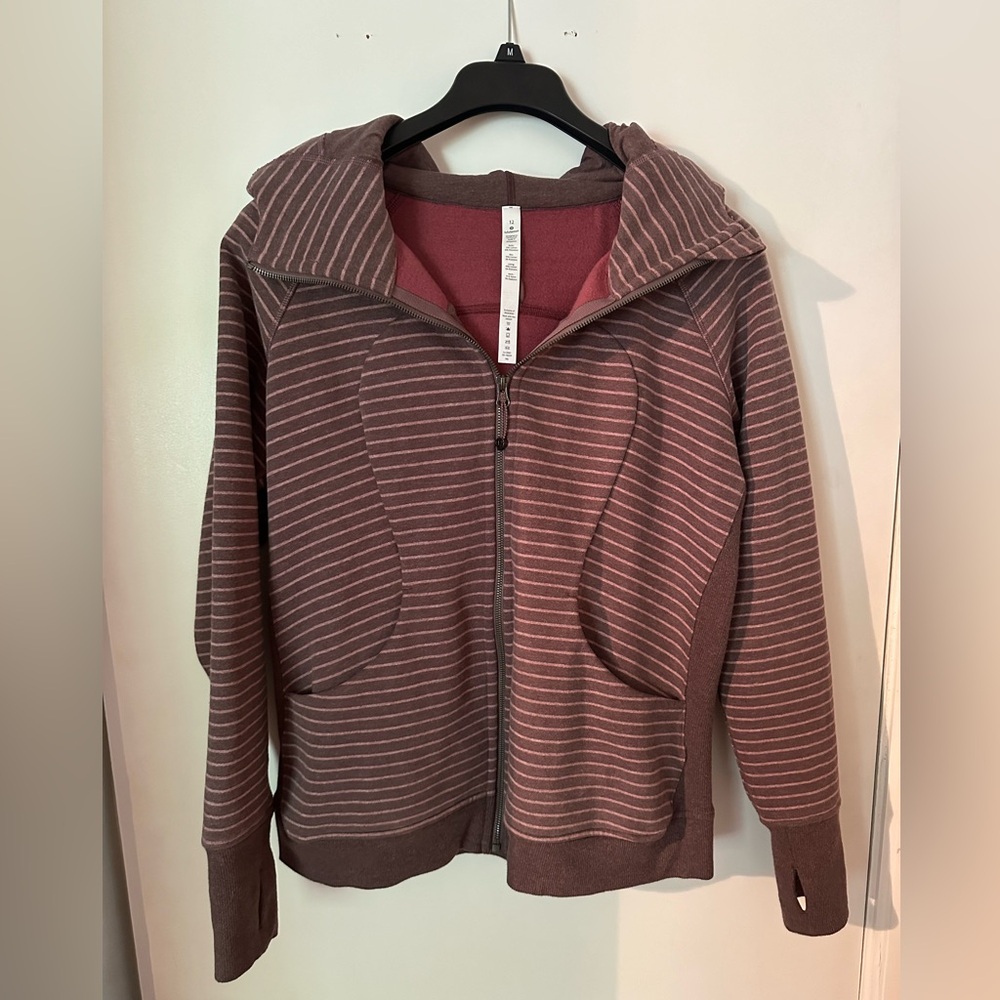 Women’s lulu lemon zip up hoodie